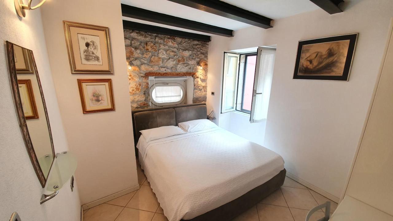 Apartments Villa Ernesta Rovinj Luaran gambar